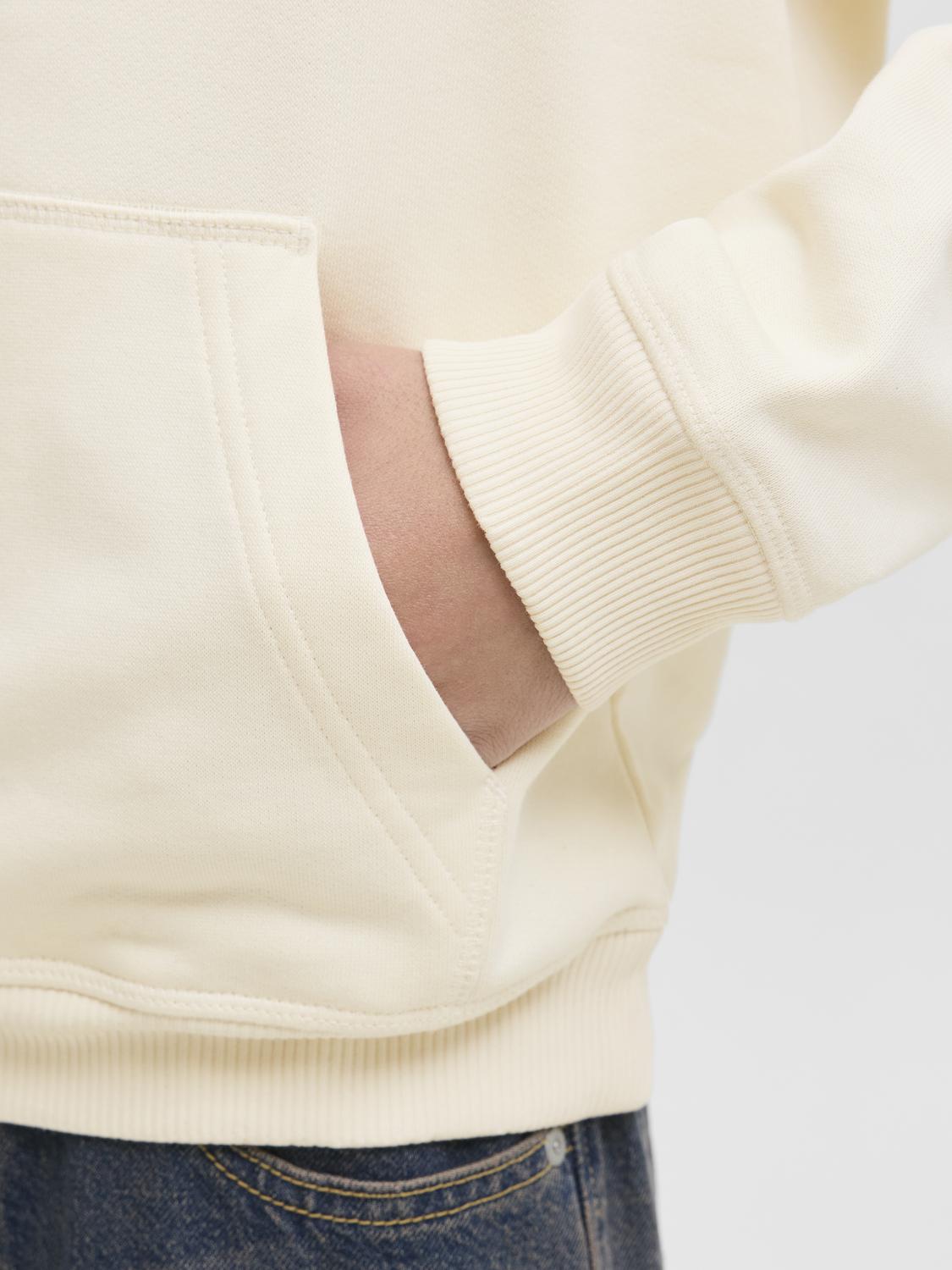 model_shot-detail